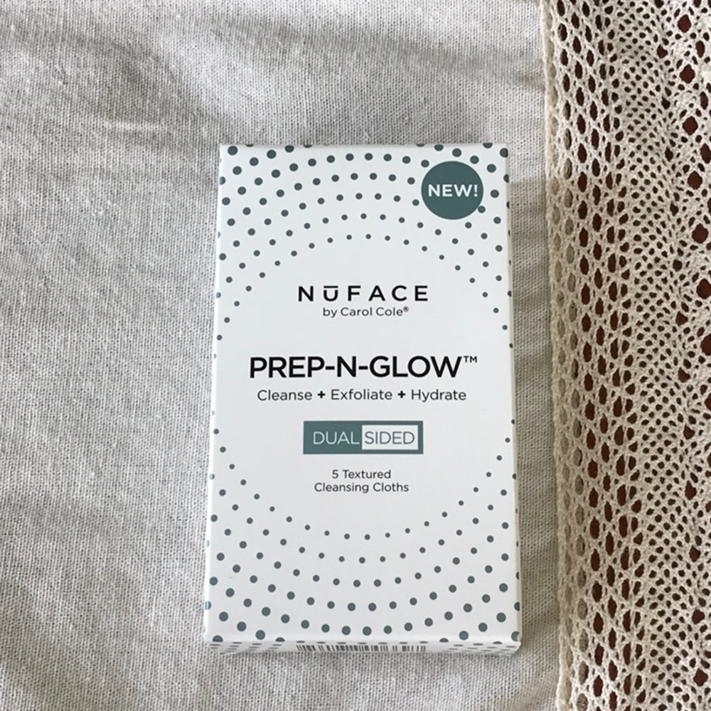 Nuface prep-n-glow dual sided cleansing cloth